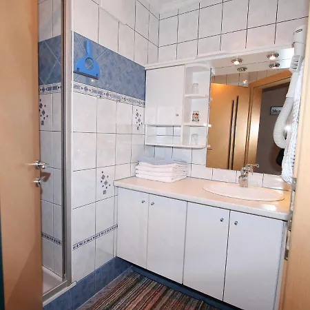 Schusterhaeusl Lackner By Interhome